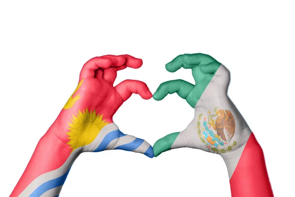 Κιριμπάτι Καρδιά Του Μεξικού Χειρονομία Χέρι Κάνοντας Καρδιά Ψαλίδισμα Διαδρομή — Φωτογραφία Αρχείου