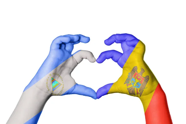 Nicaragua Moldavië Hart Handgebaar Maken Hart Knippad — Stockfoto