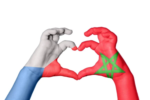 捷克共和国Morocco Heart Hand Gesture Making Heart Clipping Path — 图库照片