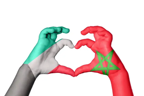 Kuwejt Maroko Serce Ręki Gest Podejmowania Serca Ścieżka Clipping — Zdjęcie stockowe