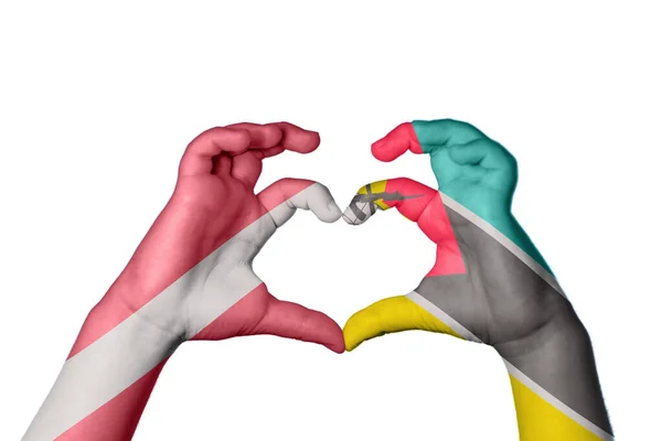 Lettland Moçambique Heart Hand Gest Att Göra Hjärta Klippning Vägen — Stockfoto