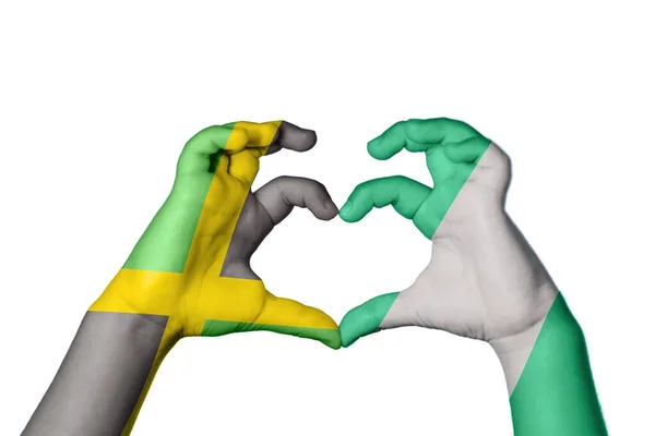 Ямайка Нигерия Сердце Жест Руки Делает Сердце Обрезка Пути — стоковое фото