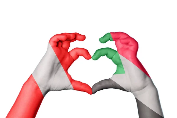 秘鲁Sudan Heart Hand Gesture Making Heart Clipping Path — 图库照片