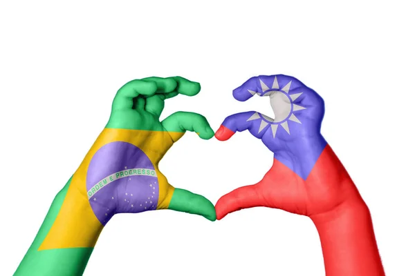 Brésil Taiwan Coeur Geste Main Faisant Coeur Sentier Coupure — Photo