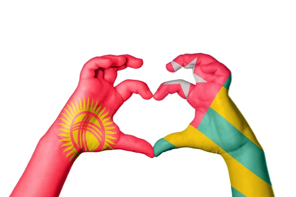 Kirgizistan Togo Hjärta Hand Gest Att Göra Hjärta Klippning Vägen — Stockfoto