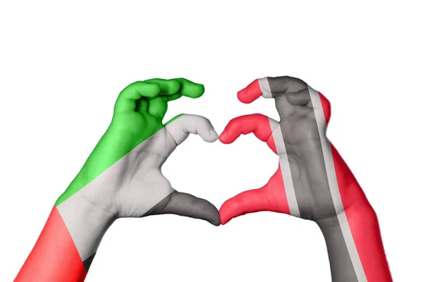 Ηνωμένα Αραβικά Εμιράτα Τρινιντάντ Και Τομπάγκο Καρδιά Χέρι Χειρονομία Κάνοντας — Φωτογραφία Αρχείου