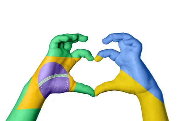 巴西乌克兰心脏 手手势制造心脏 收割路径 — 图库照片