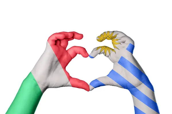 Ιταλία Ουρουγουάη Καρδιά Χέρι Χειρονομία Κάνοντας Καρδιά Ψαλίδισμα Διαδρομή — Φωτογραφία Αρχείου