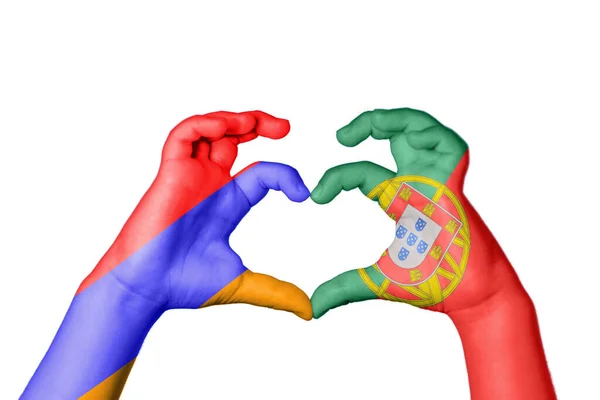 Αρμενία Πορτογαλία Καρδιά Χειρονομία Χέρι Καθιστώντας Την Καρδιά Ψαλιδίζοντας Διαδρομή — Φωτογραφία Αρχείου