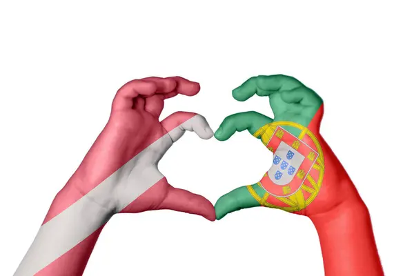 Letonya Portekiz Kalbi Hareketi Kalp Yapma Kırpma Yolu — Stok fotoğraf