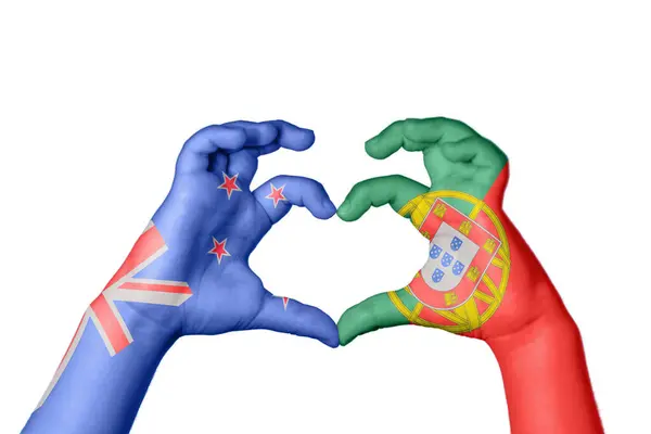 Nueva Zelanda Portugal Corazón Hacer Gestos Corazón Recortar Camino — Foto de Stock