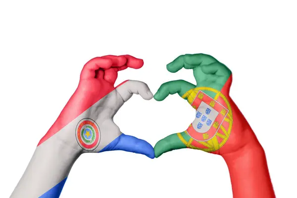 Παραγουάη Πορτογαλία Καρδιά Χέρι Χειρονομία Καθιστώντας Την Καρδιά Ψαλιδίζοντας Διαδρομή — Φωτογραφία Αρχείου