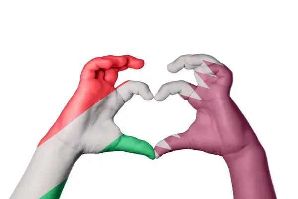 匈牙利Qatar Heart Hand Gesture Making Heart Clipping Path — 图库照片