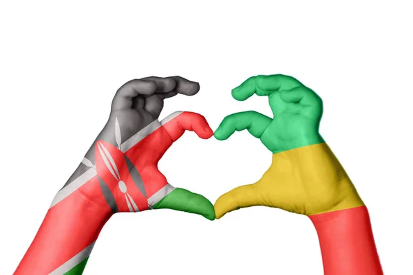 ケニア共和国 コンゴハート ハンドジェスチャー作り心臓 クリッピングパス — ストック写真