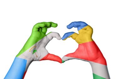 Ekvator Ginesi Seyşeller 'in Kalbi, El hareketi kalp yapma, Kırpma Yolu