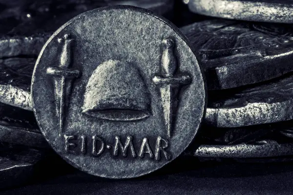 stock image Roman Coin Denarius Brutus (BRVT IMP L PLAET CEST), (EID MAR) Pileus between two daggers, Silver Coin,  43-42 BC