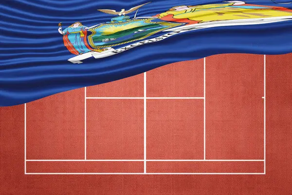 Clay Tenis Sahasında New York Bayrağı, Spor Sembolü