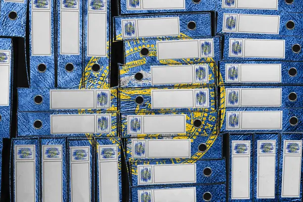 Nebraska Bayrak Renkleri Yığını, Bürokrasi ve Hükümet İdaresi Onayı