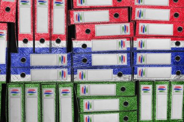 Gambiya Bayrak Renkleri Dizin Yığını, Bürokrasi ve Hükümet İdaresi Onayı