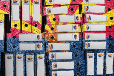 Arizona Bayrak Renkleri Dosya Yığını, Bürokrasi ve Hükümet Yönetimi Onayı