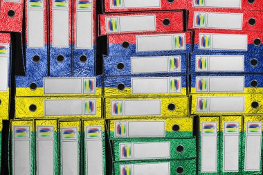 Mauritius Bayrak Renkleri Dizin Yığını, Bürokrasi ve Hükümet İdaresi Onayı