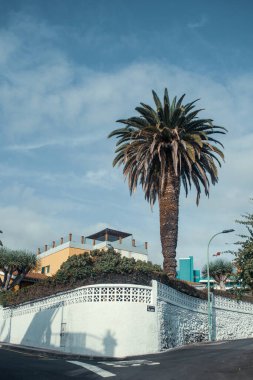 Gündüz vakti güzel Akdeniz kenti