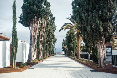 Gündüz vakti güzel Akdeniz kenti