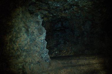 Tenerife adası. Volkan Dağı Lav mağaralarının içinde Teide