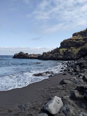 Atlantik Okyanusu 'nda Rocky Sahili, Tenerife, Kanarya Adası, İspanya