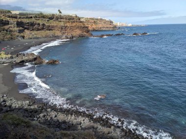 Tenerife, Kanarya Adası, İspanya ve Avrupa 'da Atlantik Okyanusu' nun Rocky kıyısı