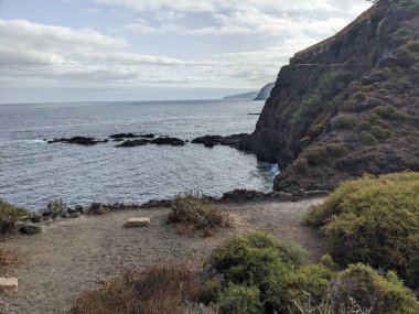 Tenerife, Kanarya Adası, İspanya ve Avrupa 'da Atlantik Okyanusu' nun Rocky kıyısı