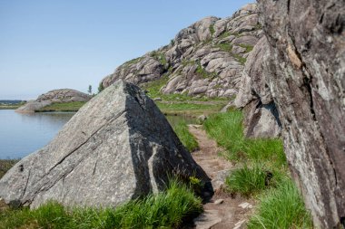 Kaya oluşumlu dağ manzarası, Trollpikken, Norveç, Avrupa 'da Egersund