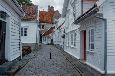 Norveç 'in Stavanger şehrinde güzel eski evler 