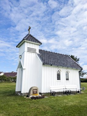 Varhaug Gamle Gravlund, Norveç 'in Ha ilindeki Varhaug çiftliğinde yer alan bir mezarlıktır. 