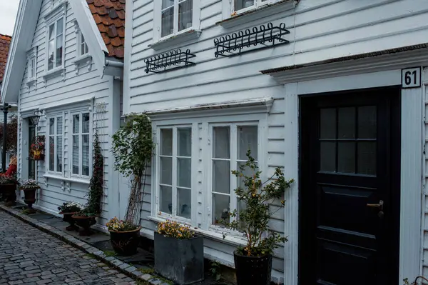Norveç 'in Stavanger şehrinde güzel ahşap evler 