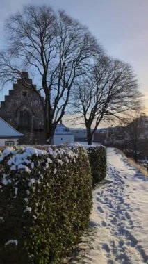 Gemi manzarası ve Kral Hakon 'un Salonu, Bergen, Norveç Tarih Müzesi