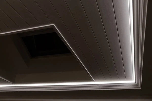 Soffitto Decorativo Incasso Con Illuminazione Strisce Led Illuminazione Segreta — Foto Stock