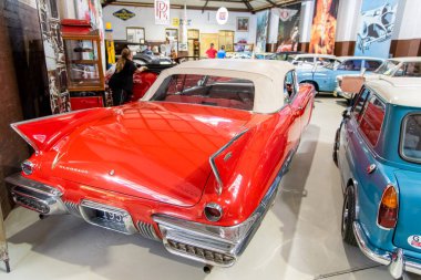 York, WA - Avustralya 11-16-2020. 1958 Cadillac Eldorado York Motor Müzesinde sergileniyor.