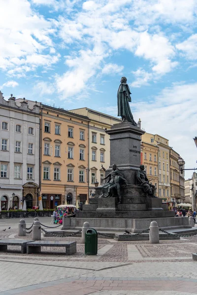 Krakow Lesser Poland Poland 2019 Adam Mickiewicz Monument Main Market — Stock Photo, Image