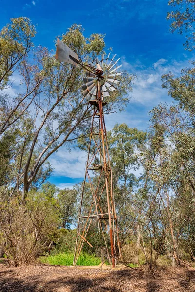 Ανεμόμυλος Στους Υγροτόπους Alcoa Wellard Στο Perth — Φωτογραφία Αρχείου