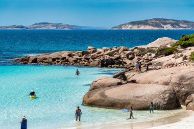 Esperance, WA - Avustralya 02-05-2022. Esperance plajları dünyanın en iyi plajları arasındadır ve Twilight Bay en çok sevilen şehirlerden biridir.