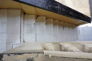 Çok katlı evler için merdiven inşa modeli