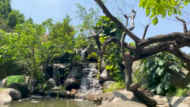 Chi Minh City Vietnam Oct 2022 Escena Cascada Patio Khanh — Vídeos de Stock
