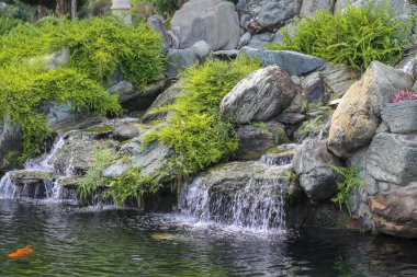 Vinhouse Central Park, Ho Chi Minh City, Vietnam 'da sakin bir şelale.