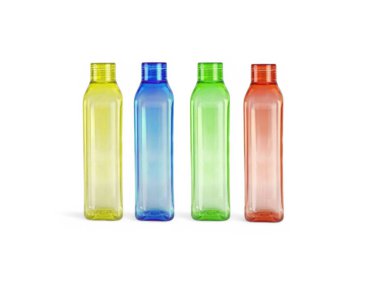 Beyaz arka planda izole edilmiş renkli şişe