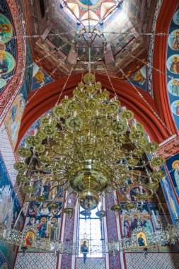 Suprasl Lavra 'nın içindeki avize Polonya' daki Doğu Ortodoks erkek manastırı.