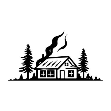 Ormanda sıcak bir kulübe, yükselen dumanla, yüksek çam ağaçlarıyla çevrili sakin ve huzurlu bir atmosfer yaratıyor.