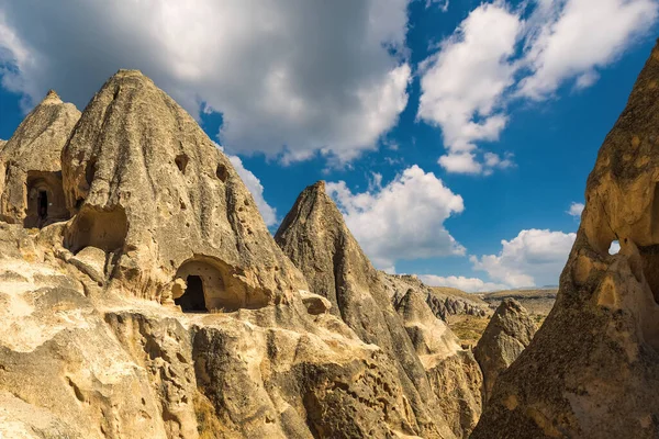 Panoramisch Uitzicht Kegelvormige Rotsformaties Selime Cappadocië Turkije Cappadocië Staat Bekend — Stockfoto