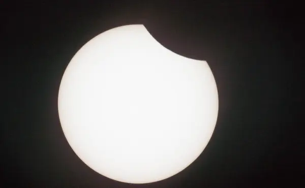 Eclipse Solar Parcial Visible Desde Oeste Polonia Junio 2021 — Foto de Stock
