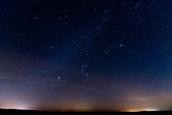 점없는 밤하늘 별자리와 은하를 형성하는 수있습니다 — 스톡 사진